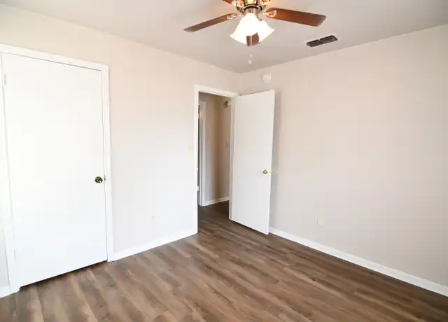 Property at 1133 Lindsey Cir, Belton, TX, 76513, 3 beds, 1.5 baths, [object Object]