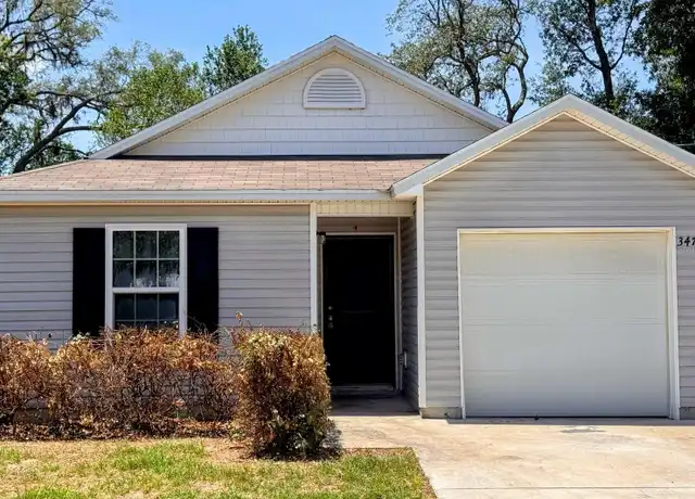 Property at 3475 Sugarfoot Dr, Spring Hill, FL, 34606, 3 beds, 2 baths, [object Object]