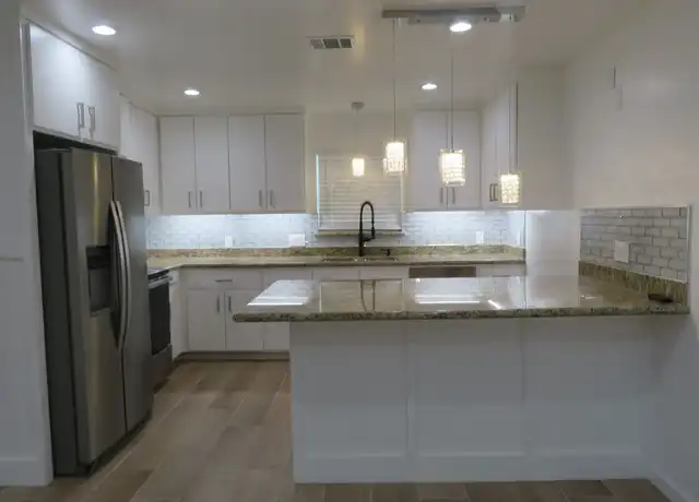 Property at 7214 Corsicana St Unit C, Houston, TX, 77020, 2 beds, 1 bath, [object Object]