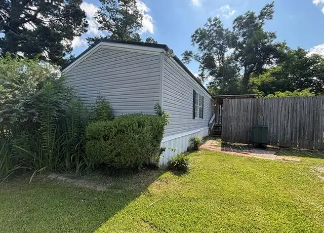 Property at 4971 Albany Rd, Shreveport, LA, 71107, 4 beds, 2 baths, [object Object]