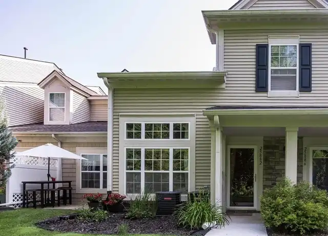 Property at 25882 Maritime Cir S, Harrison Twp, MI, 48045, 2 beds, 2.5 baths, [object Object]