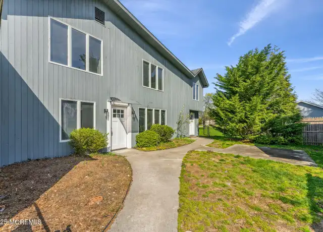 Property at 94 Monmouth Rd, Oakhurst, NJ, 07755, 3 beds, 2.5 baths, [object Object]
