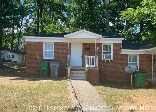 Property at 1414 Catherine Simmons Ave Unit 4, Charlotte, NC, 28216, 2 beds, 1 bath, [object Object]