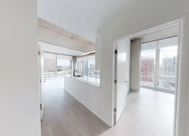 Property at 1613 S Wabash Ave, Chicago, IL, 60616, 2 beds, 2 baths, [object Object]