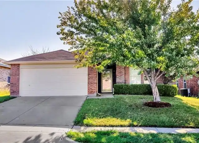 Property at 5640 Ainsdale Dr, Fort Worth, TX, 76135, 3 beds, 2 baths, [object Object]