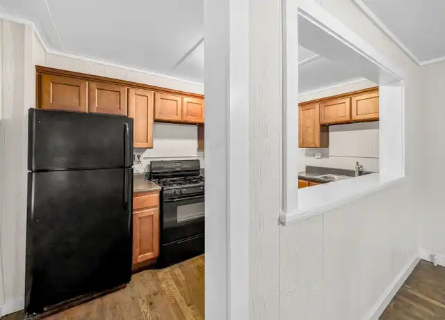Property at 208 E Graham St Unit 4, Prairie Grove, AR, 72753, 3 beds, 2 baths, [object Object]