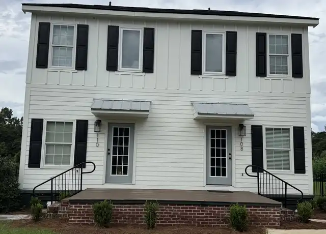 Property at 108 Pine St Unit 108, Thomasville, GA, 31792, 2 beds, 2.5 baths, [object Object]