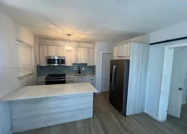 Property at 1450 Lenox Ave Unit 8, Miami Beach, FL, 33139, 1 bed, 1 bath, [object Object]