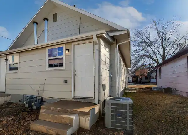 Property at 704 E Boston St, Wichita, KS, 67211, 1 bed, 1 bath, [object Object]