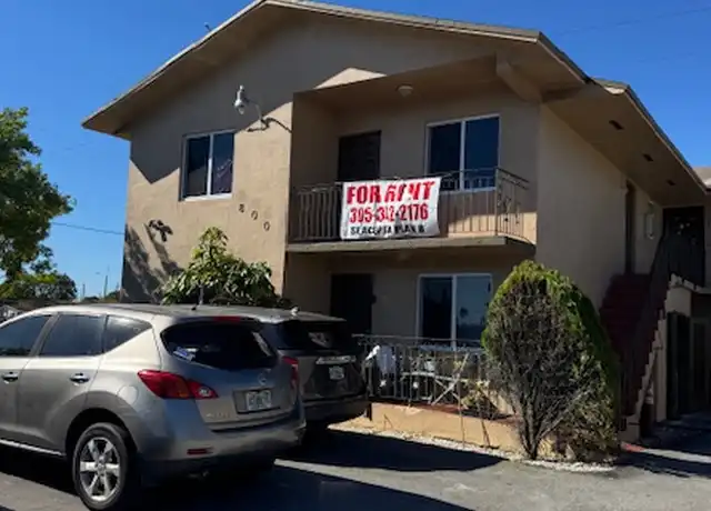 Property at 800 NW 44th St Unit 4, Miami, FL, 33127, 3 beds, 2 baths, [object Object]