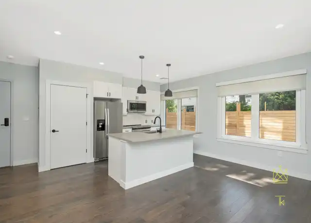 Property at 54 Auburn St Unit 102, Brookline, MA, 02446, 1 bed, 1 bath, [object Object]