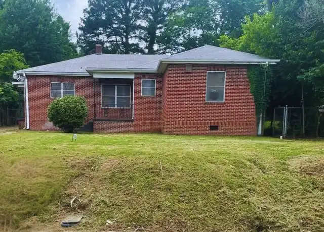 Property at 1131 Eastview St, Jackson, MS, 39203, 1 bed, 1 bath, [object Object]