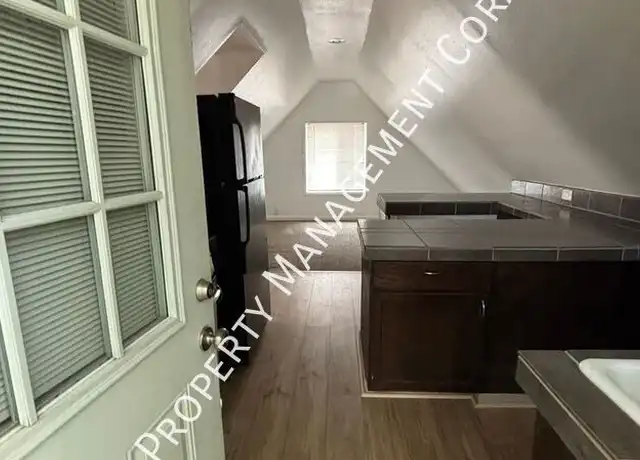 Property at 646 Valley Rd Unit 2, Reno, NV, 89512, 1 bed, 1 bath, [object Object]