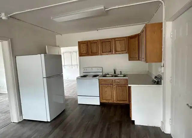 Property at 1916 4th Ave E Unit 2, Hibbing, MN, 55746, 3 beds, 1 bath, [object Object]