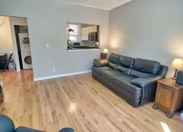 Property at 1409 Commonwealth Ave #301, Brighton, MA, 02135, 2 beds, 1 bath, [object Object]