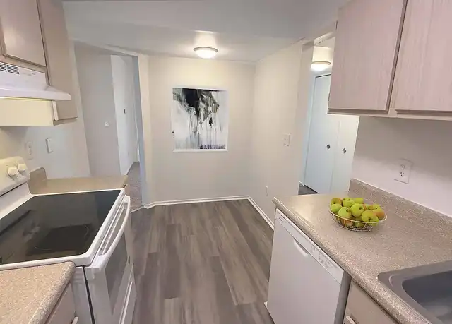 Property at Pebble Creek - 4805 Pebble Crk E, Shelby Township, MI, 48317, 1-2 bed, 1-2 bath, [object Object]