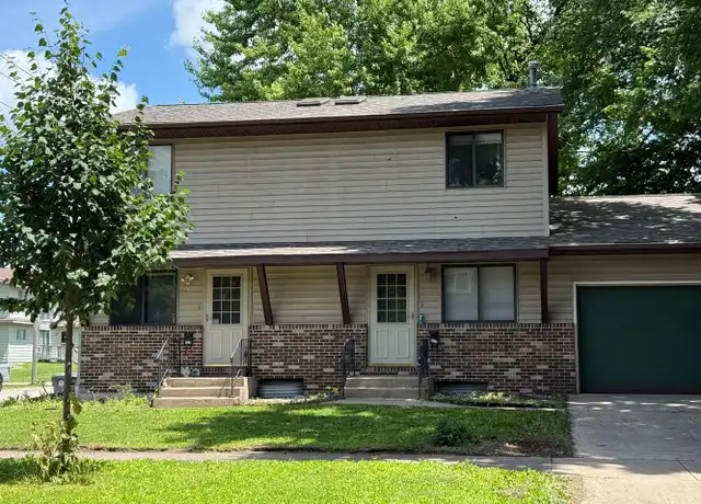 Property at 330 Liberty St Unit 330, La Crosse, WI, 54603, 2 beds, 1.5 baths, [object Object]
