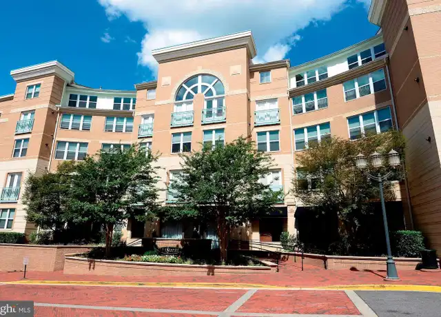 Property at 12000 Market St #332, Reston, VA, 20190, 1 bed, 1 bath, [object Object]