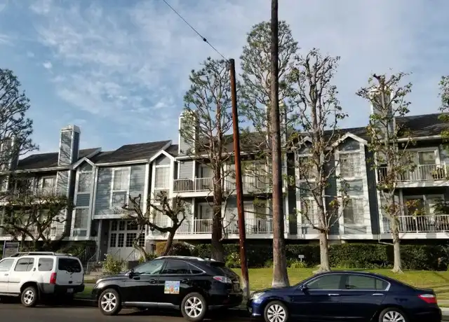 Property at 19119 Sherman Way, Reseda, CA, 91335, 1 bed, 1 bath, [object Object]