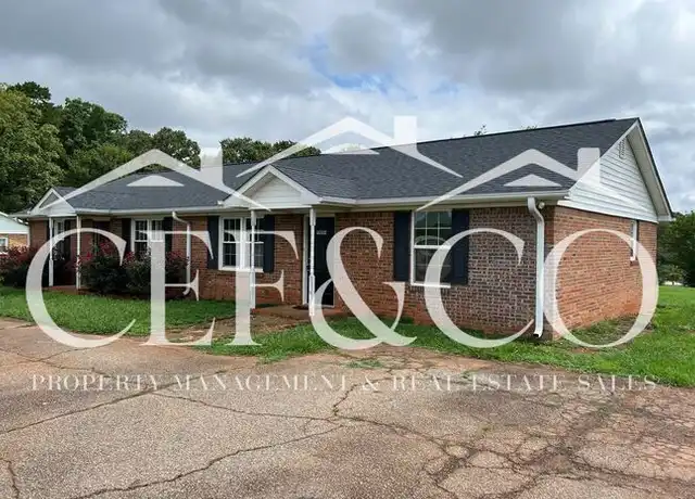 Property at 7954 Valley Falls Rd, Spartanburg, SC, 29303, 2 beds, 1 bath, [object Object]