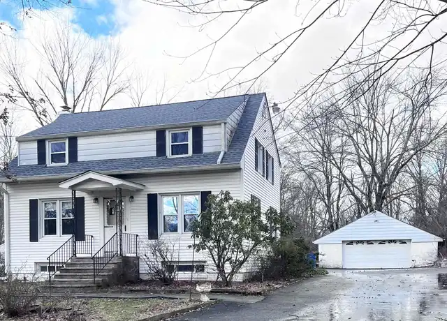 Property at 13 Featherbed Ln, Hopewell, NJ, 08525, 2 beds, 1 bath, [object Object]