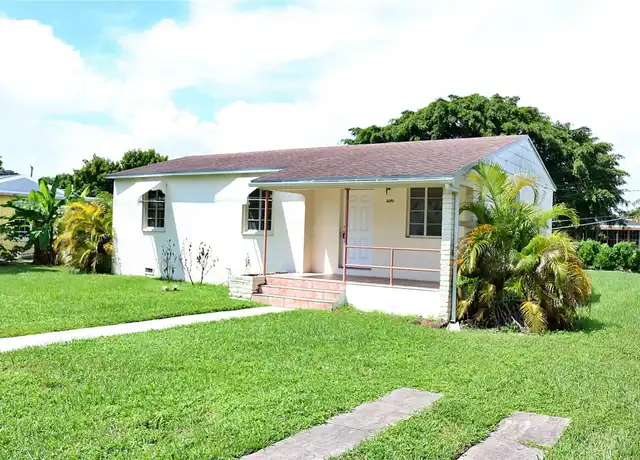 Property at 2640 SW 79th Ave, Miami, FL, 33155, 3 beds, 1 bath, [object Object]