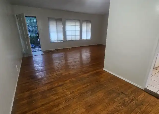 Property at 2238 Griffith Park Blvd Unit 3, Los Angeles, CA, 90039, 2 beds, 1 bath, [object Object]