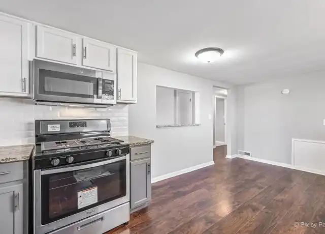 Property at 19346 John Kirkham Dr, Romeoville, IL, 60446, 3 beds, 1 bath, [object Object]