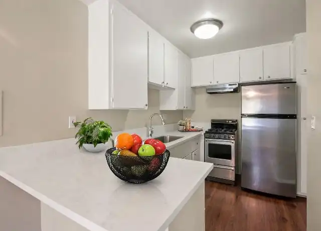 Property at 20440 Anza Ave, Torrance, CA, 90503, 1 bed, 1 bath, [object Object]