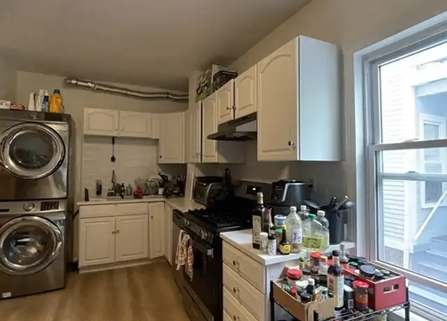 Property at 6 Wise St Unit 1, Jamaica Plain, MA, 02130, 3 beds, 1 bath, [object Object]