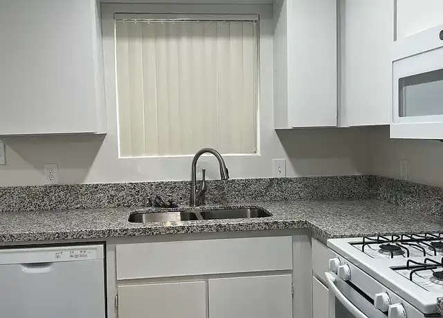 Property at Palm Gates Apartments - 4290 W San Jose Ave, Fresno, CA, 93722, 2-3 beds, 2 baths, [object Object]