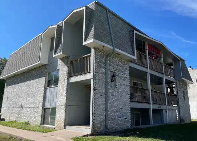 Property at 2015 J St Unit 9, Lincoln, NE, 68510, 1 bed, 1 bath, [object Object]