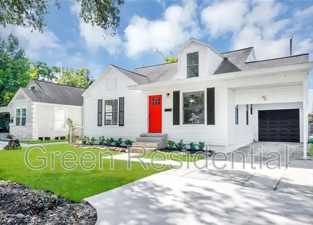 Property at 7616 Elm St, Houston, TX, 77023, 4 beds, 2 baths, [object Object]
