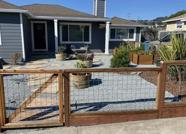 Photo of 207 Arroyo Dr, Pacifica, CA 94044