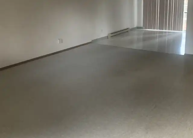 Property at 325 Alder St, Mount Shasta, CA, 96067, 3 beds, 2 baths, [object Object]