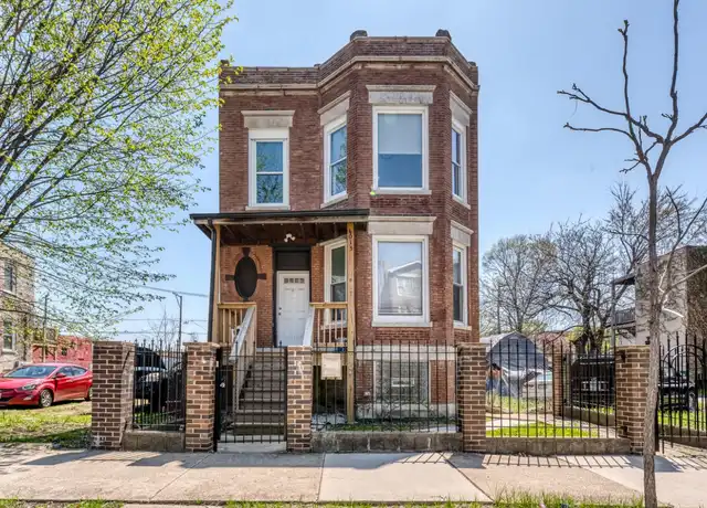 Property at 4015 W Jackson Blvd Unit 2, Chicago, IL, 60624, 3 beds, 1 bath, [object Object]
