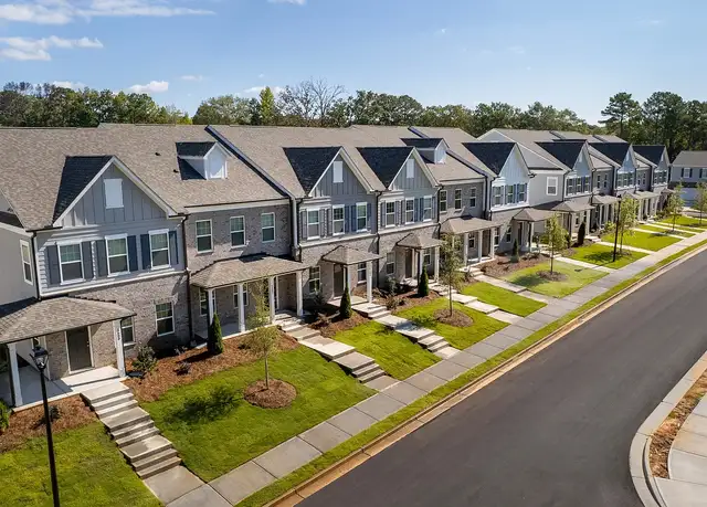 Photo of 5100 Denali Dr, Stone Mountain, GA 30087