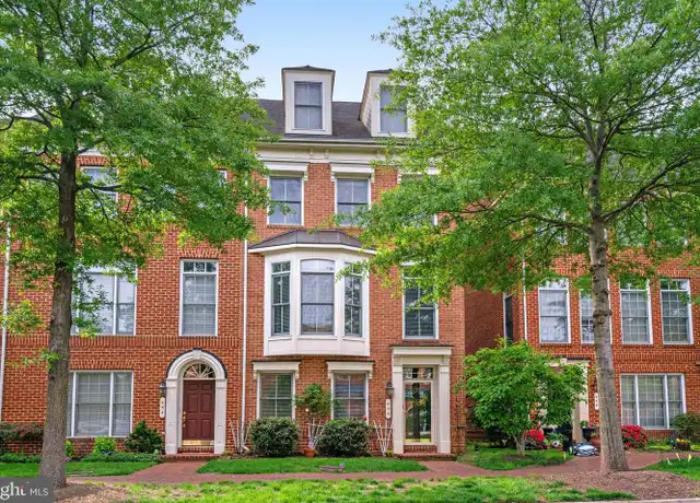 Property at 456 Ferdinand Day Dr, Alexandria, VA, 22304, 3 beds, 3.5 baths, [object Object]