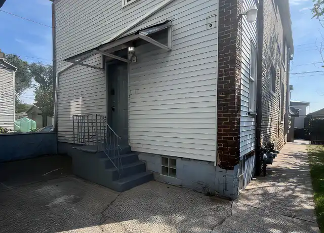Property at 3927 Elm St Unit 1R, East Chicago, IN, 46312, 2 beds, 1 bath, [object Object]