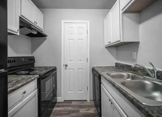 Property at Magnolia Place Apartments - 102 Winchester Rd NW, Huntsville, AL, 35810, 2 beds, 1 bath, [object Object]