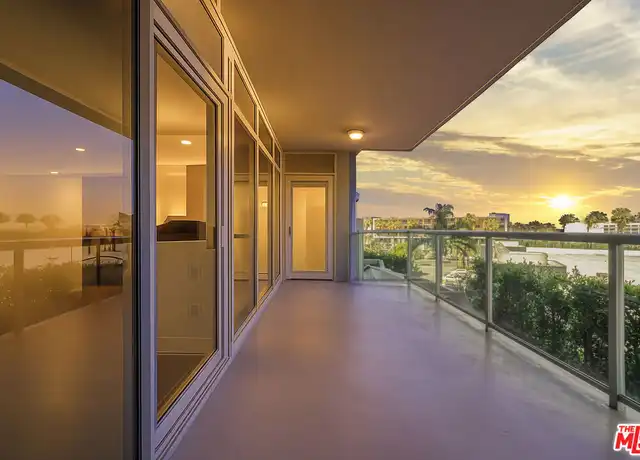 Property at 13600 Marina Pointe Dr #407, Marina del Rey, CA, 90292, 2 beds, 3 baths, [object Object]