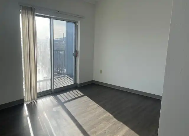 Property at 1830 N Hubbard St Unit 602, Milwaukee, WI, 53212, 2 beds, 1 bath, [object Object]