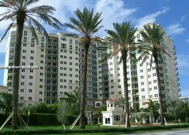 Property at 19900 E Country Club Dr #718, Miami, FL, 33180, 2 beds, 2 baths, [object Object]