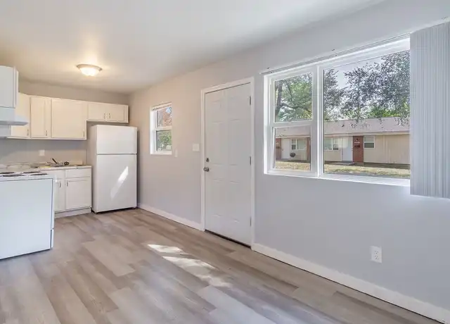 Property at One Forty Flats - 5600 E 140 St, Grandview, MO, 64030, 2 beds, 1 bath, [object Object]