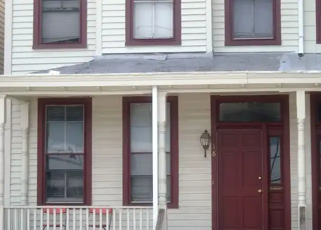 Property at 18 S Robinson St, Richmond, VA, 23220, 3 beds, 1.5 baths, [object Object]