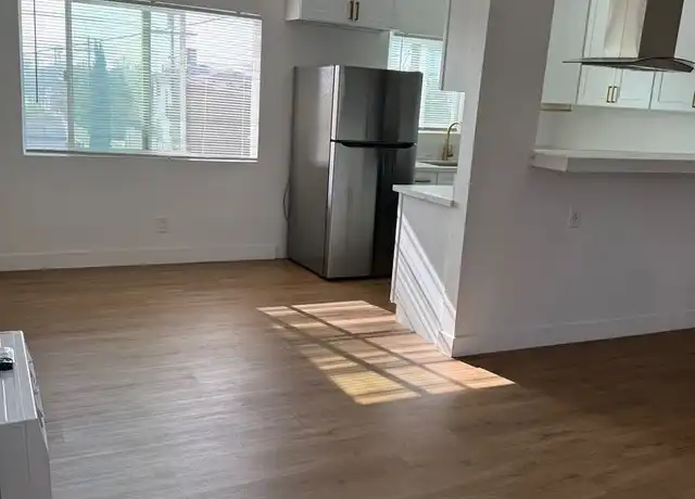 Property at 8241 Whitsett Ave, North Hollywood, CA, 91605, 1 bed, 1 bath, [object Object]