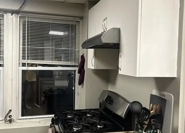Property at 79 Prince St Unit 6, Boston, MA, 02113, 3 beds, 1 bath, [object Object]