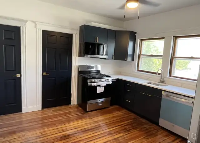 Property at 127 Arlington St, Boston, MA, 02116, 4 beds, 2 baths, [object Object]
