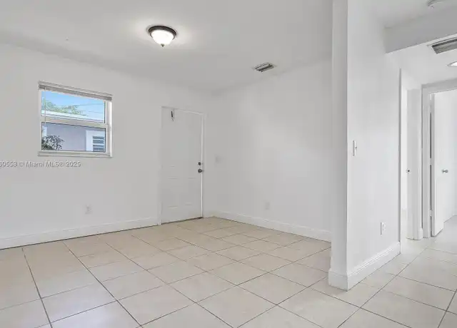Property at 821 NW 5th Ave Unit 1, Hallandale Beach, FL, 33009, 2 beds, 1 bath, [object Object]