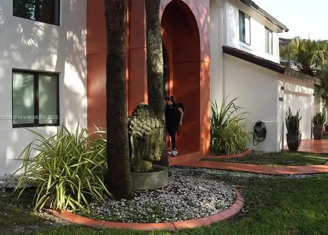 Property at 19262 NW 89th Ave, Hialeah, FL, 33018, 3 beds, 2.5 baths, [object Object]